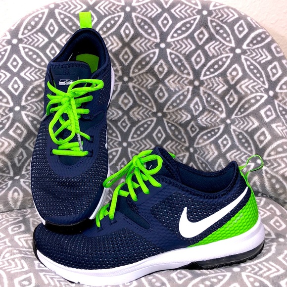 nike air max typha 2 seahawks